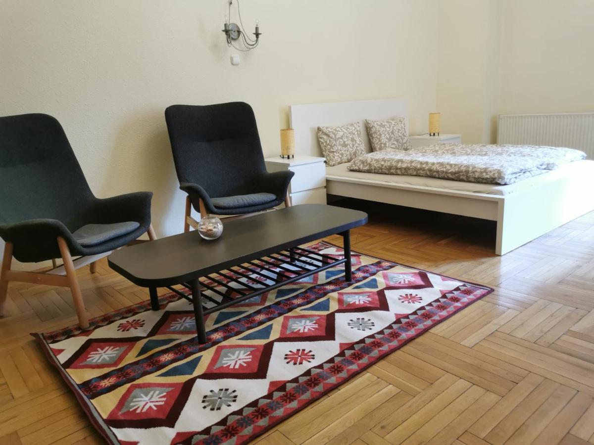 Andrassy Suite Budapeste Exterior foto