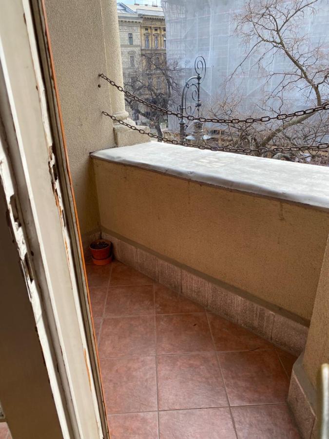 Andrassy Suite Budapeste Exterior foto